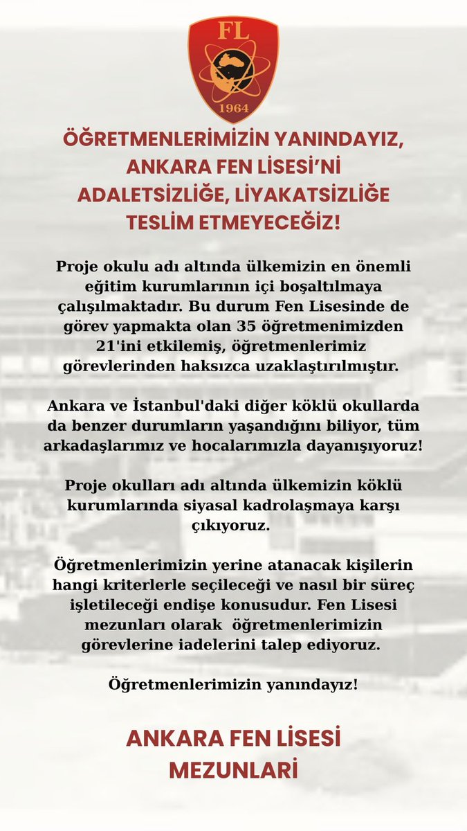 Ankara Fen Lisesi öğrenci ve mezunları öğretmenlerinin yanında. Duyuruları: