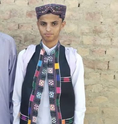 Enforced disappearances of Baloch youth continue in Balochistan. This morning, two teenagers, Sewa s/o Nadi Bugti and Mohammad Hayat s/o Tola Bugti were forcibly disappeared by Pakistan’s ISI and death squad goons from a hotel in Sui, Dera Bugti. 
#Balochistan
