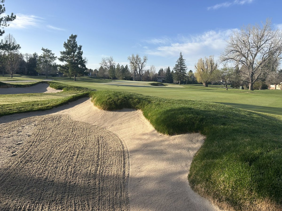 bouldergrounds's tweet image. Opening day for the renovated holes on the front 9.  What a day for it!