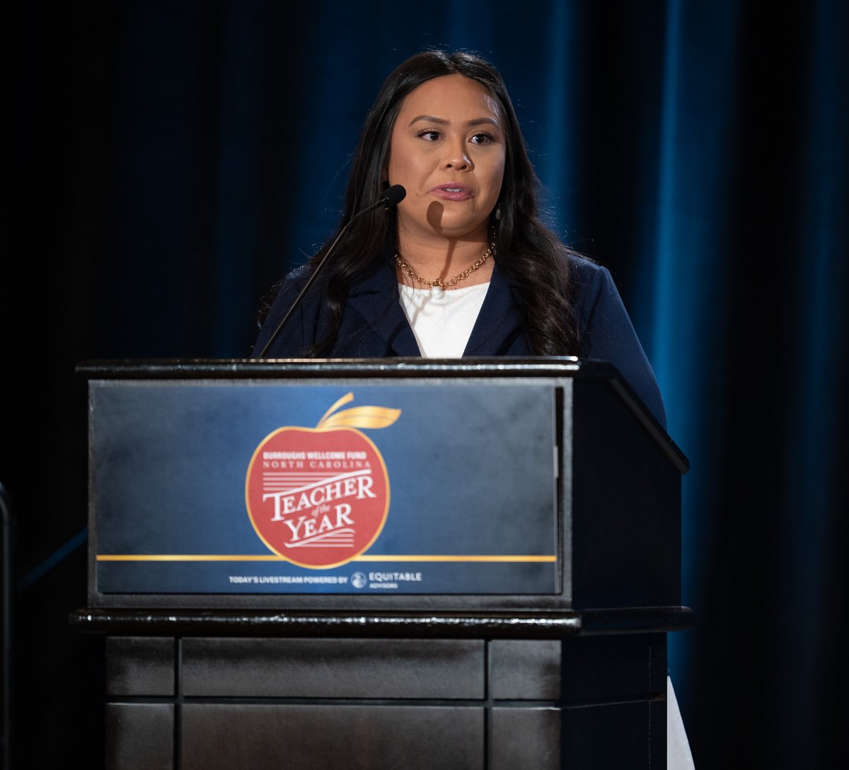 ncpublicschools's tweet photo. Congratulations to Pitt County Schools' Rachel Candaso, the 2025 Burroughs Wellcome Fund North Carolina Teacher of the Year! Read more - https://t.co/N6ncmgOrOI #NCTOYPOY https://t.co/LaXWctDhtn