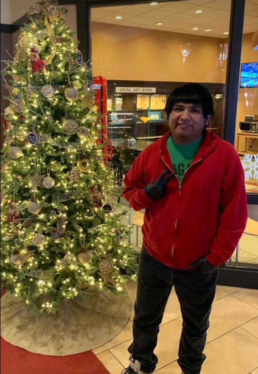 rasDem0's tweet image. Some Mexican 🌯🌮 guy on discord with a profile picture of a blonde haired blue eyed German soldier was calling my Nigerian friend the N-word, the Nigerian decided to than dox him, and found out what he really looks like.

Behold... this is him: 👇🏽😹