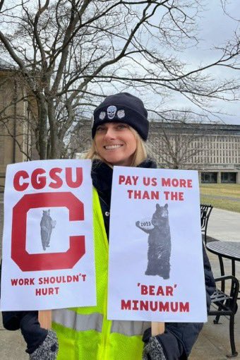 Local 300 leadership said, "represents a significant improvement in the conditions of grad workers at Cornell especially as we prepare to fight the threats to our funding and marginalized workers, and puts us in a position of strength to fight for more in the future." (4/5)