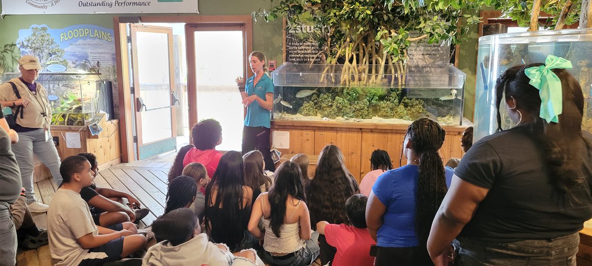 Lumarid Burgos tweet media