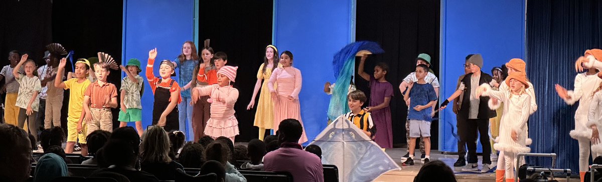 🐟 We are diving into the deep blue at  Lake Silver! These talented students are marvels in this production of *Finding Nemo: The Musical*!  <a href="/OCPSnews/">ocpsnews</a> <a href="/clindlau/">charles lindlau</a>