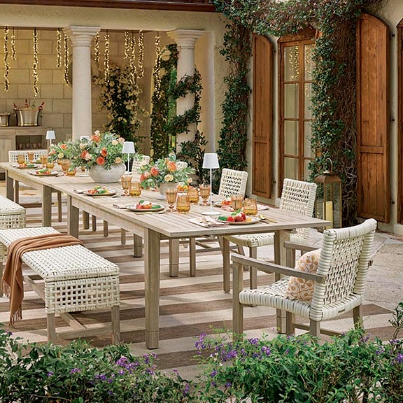 Frontgate's tweet photo. Springtime entertaining is in sight. For a large group โ and a grand effect โ try placing two outdoor dining tables end to end. Florals, soft lighting and layered place settings make it your own.
.
.
#frontgate #outdoorliving #backyardinspo #patiofurniture #outdoorfurniture https://t.co/koDOCOpMGb
