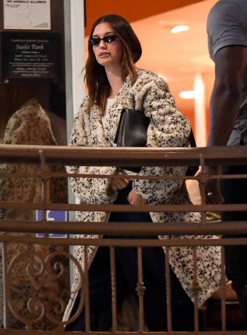 JeevesVIP's tweet photo. Not your average strip mall: KendallJenner, KylieJenner &amp; haileybieber spotted at LAs ultra-exclusive Sushi Park, where $200 omakase comes with strict no-photo rules https://t.co/3mC2JQAnlg