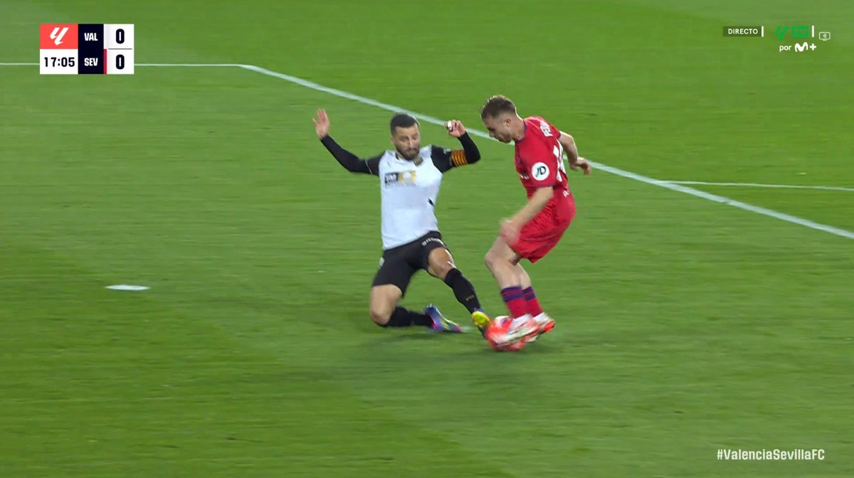 Archivo VAR tweet media