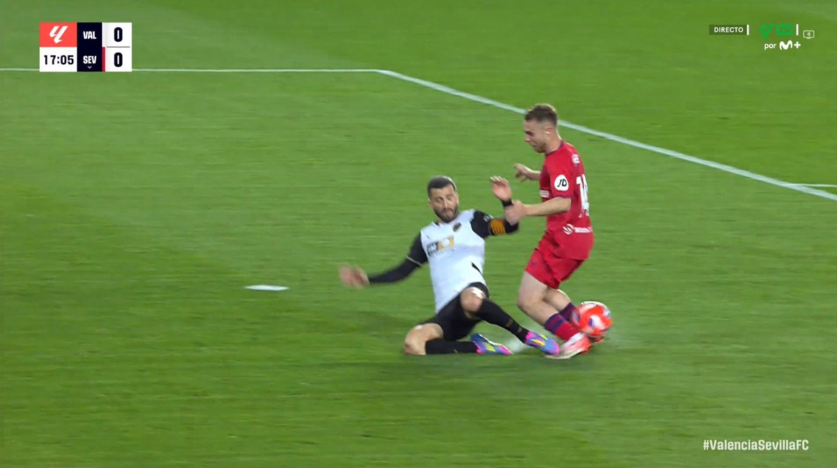 Archivo VAR tweet media