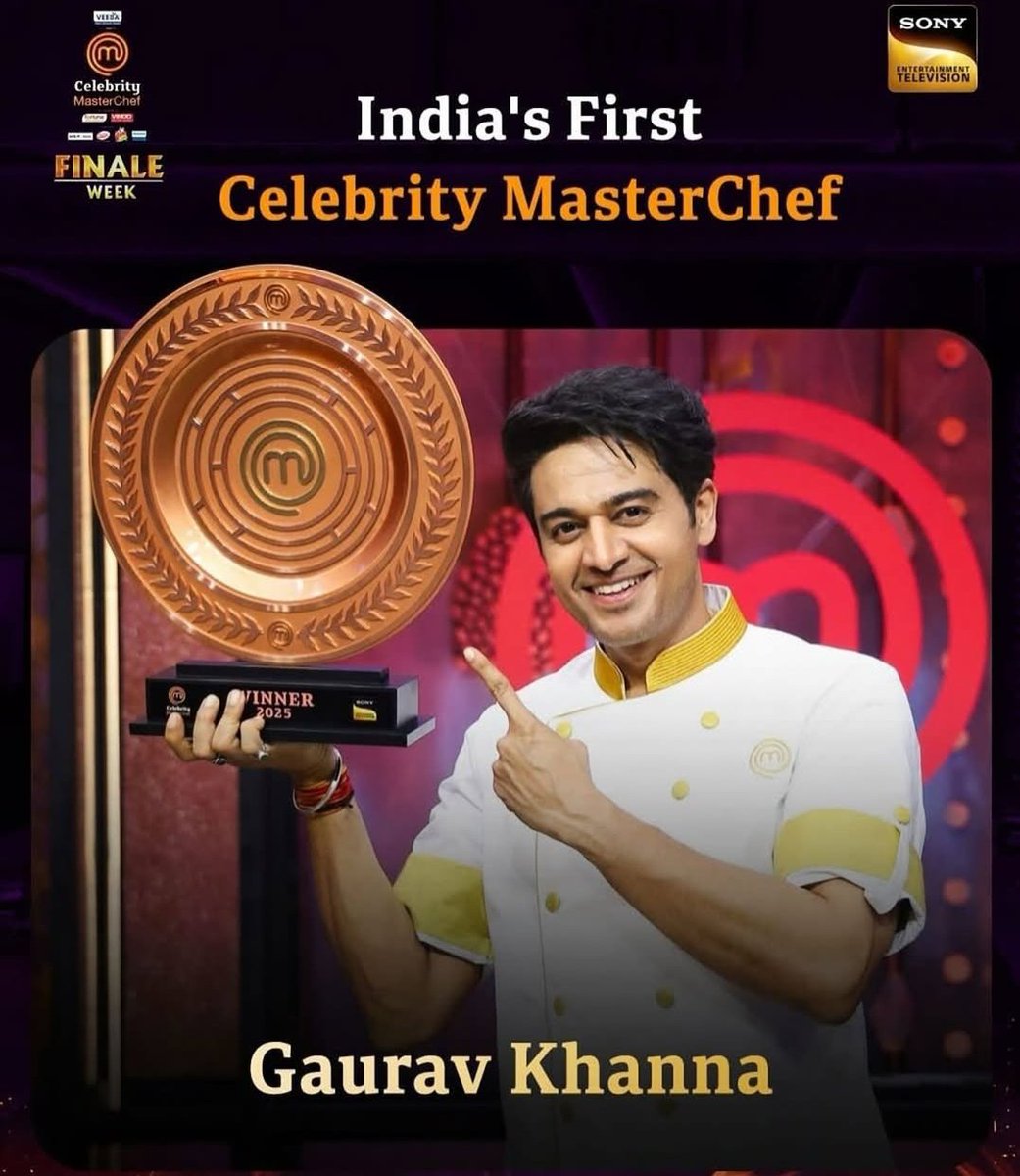 CallmePooji's tweet photo. From chef Vikas saying #YourFan to GK to chef Ranveer saying you cooked your way to our hearts, both of these compliments from them are such a HUGE DEAL🔥✨

Chef #RanveerBrar's and chef #VikasKhanna's messages and love for #GauravKhanna has my heart 🥺❤️

#CelebrityMasterChef ❤️ https://t.co/OHn9VXjM1k