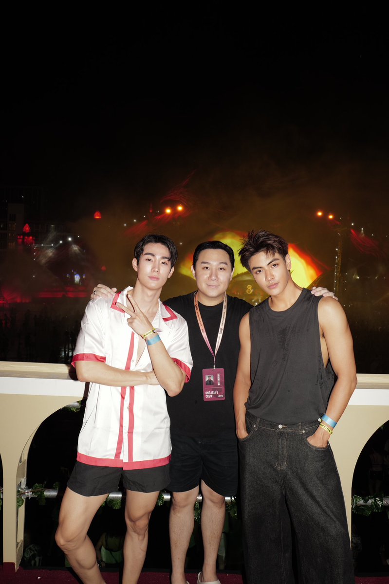 ChenRcj's tweet photo. 🤘🏻 https://t.co/vZZX3Ik4k6