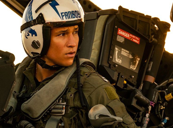 Sapph1c_Tw1tch's tweet photo. HAPPY #FANBOYFRIDAY!!
I'M STARTING THIS BECAUSE MY BOY NEEDS MORE RECOGNITION! https://t.co/3h0Zr5iLOv
