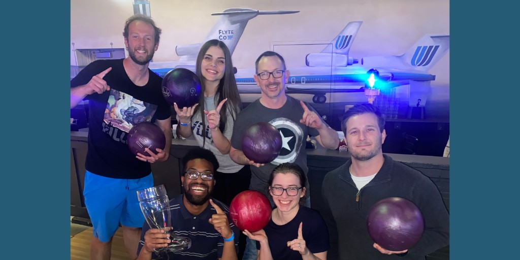 EVstudioAEP's tweet image. The EVaders STRIKE AGAIN! 🎳🏆
In a wild season finale, EVstudio’s bowling team took down the undefeated champs to win the Volo League! 
Let’s hear it for our champs! 
#EVaders #TeamEVstudio #VoloLeagueChamps #WeCameToRoll