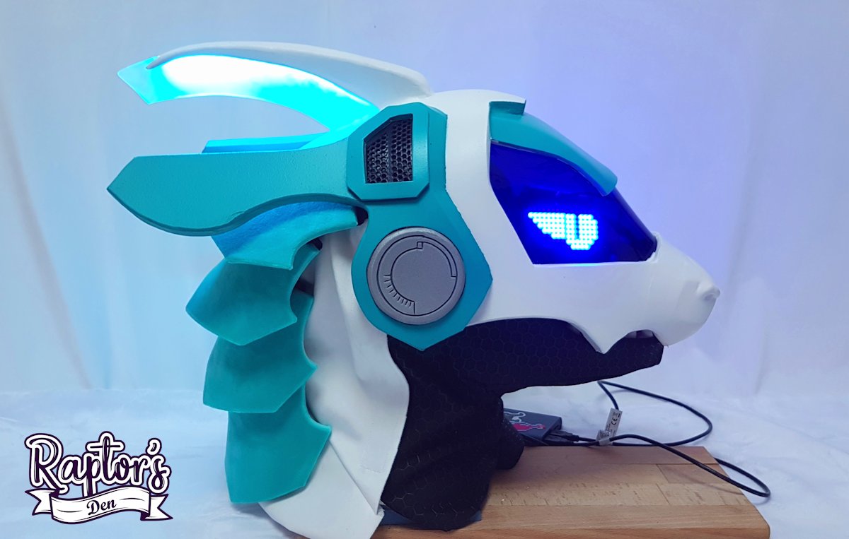RaptorsDen's tweet image. Less than a day left from the auction!
thedealersden.com/listing/mikusy…
#FursuitsFriday #fursuiting #auction #furryfandom #synthsuit