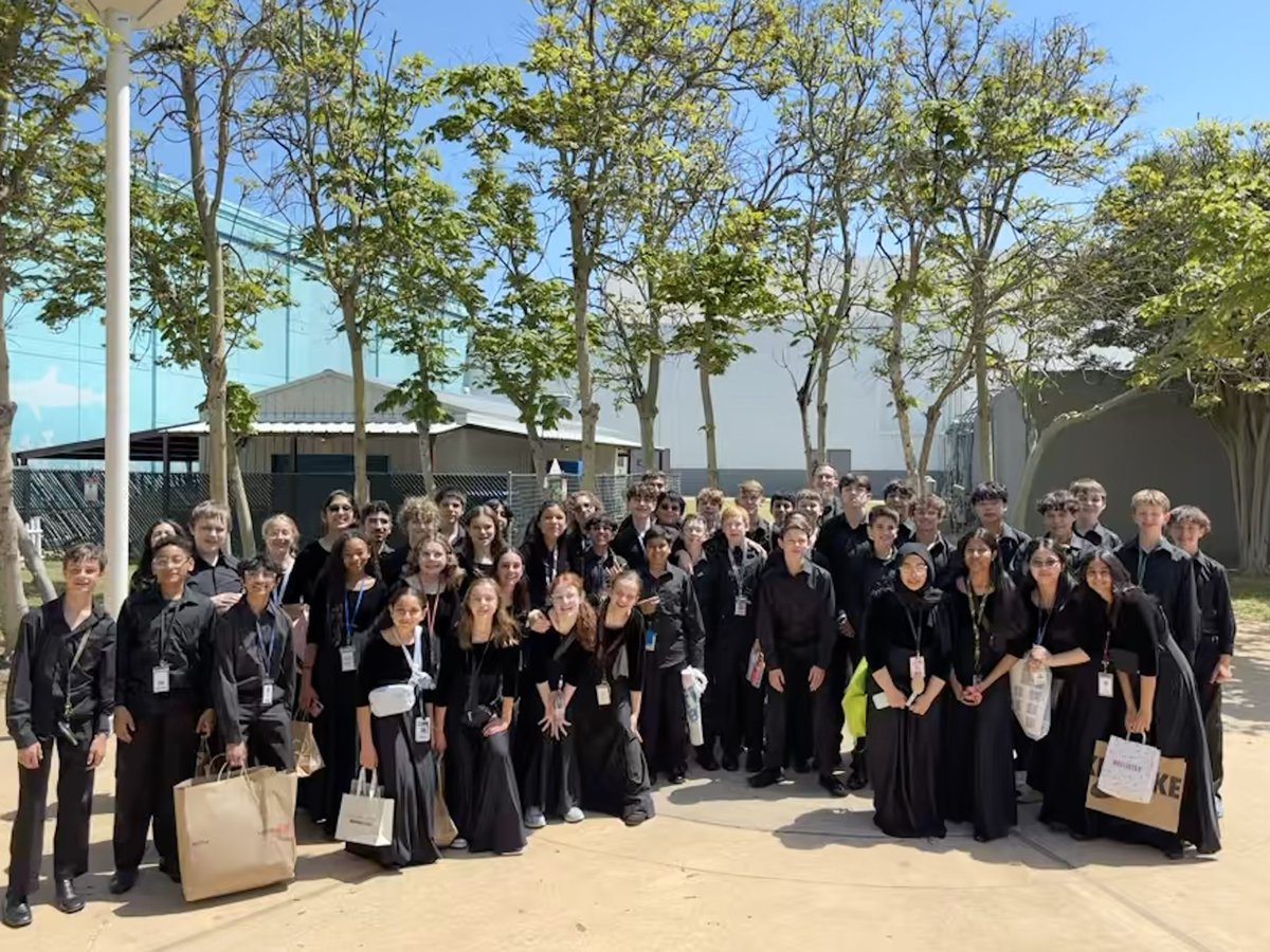 Josh Smith (@joshsmithhms) on Twitter photo Huge congrats to our Honors and Symphonic bands for earning straight first division ratings at UIL!! So proud of our musicians! 🙌
<a href="/GCISDFineArts/">GCISD Fine Arts</a> <a href="/HeritageBroncos/">Heritage Broncos</a> Huge congrats to our Honors and Symphonic bands for earning straight first division ratings at UIL!! So proud of our musicians! 🙌
<a href="/GCISDFineArts/">GCISD Fine Arts</a> <a href="/HeritageBroncos/">Heritage Broncos</a>