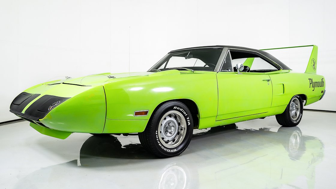 FastLaneSTL's tweet image. This 1970 Plymouth Superbird in Limelight Green is a true survivor, still packing its numbers-matching 440 Six-Barrel V8. One of only 408 built with this combo, this is a rare piece of Mopar and NASCAR history! 🏁

See more ➡️ fastlanecars.com/vehicles/4056/…