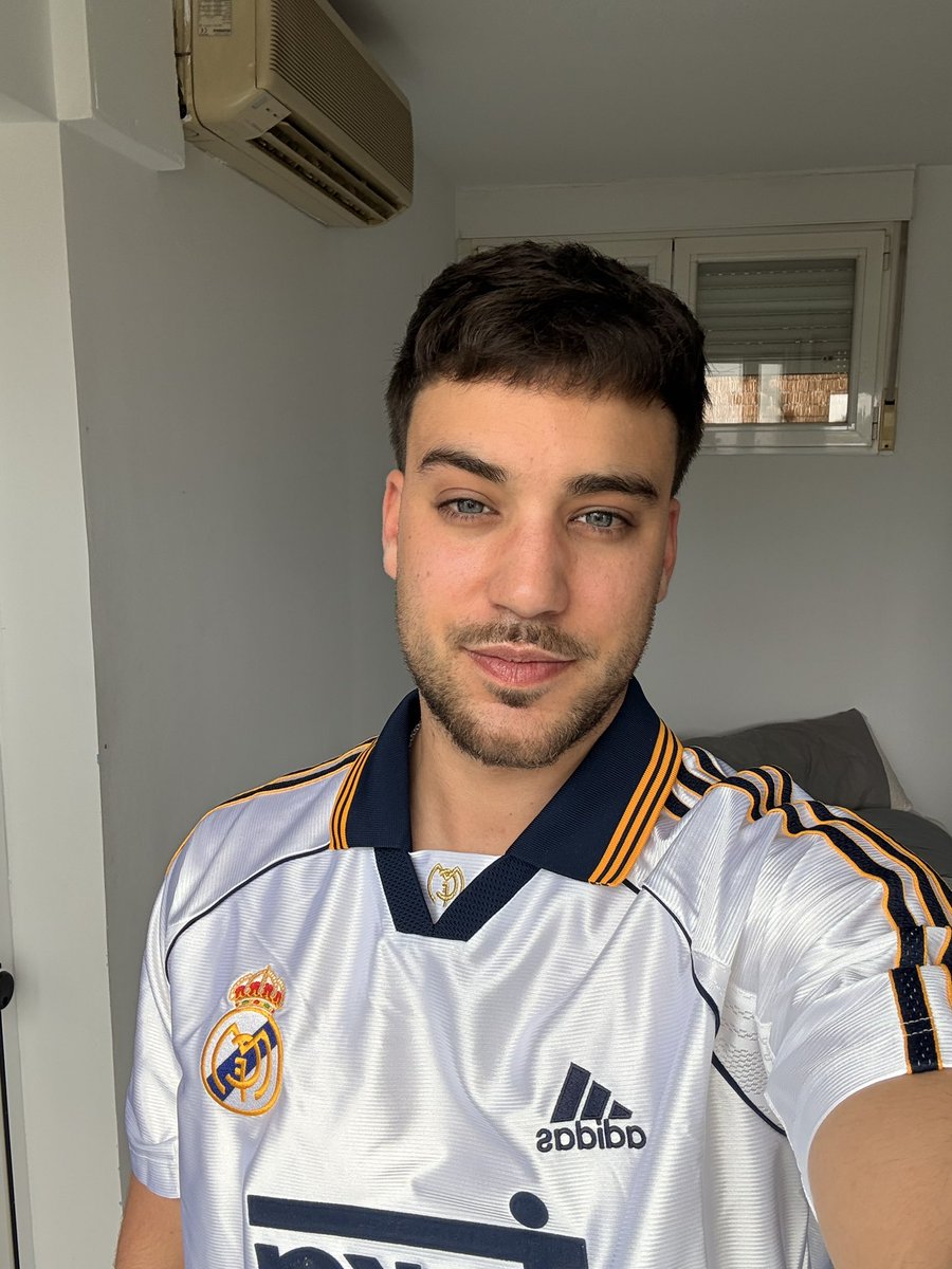 Javi tweet media