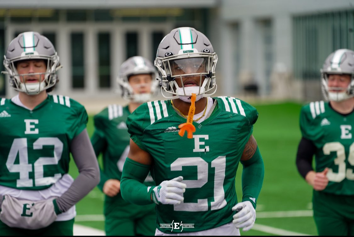 Jabari “primetime” Monds ⭐️ (@jabarimonds21) on Twitter photo Blessed To Receive My 4th Divison 1 Offer From Eastern Michigan University ✞🦅 <a href="/Coach_Creighton/">Chris Creighton</a> <a href="/CoachPrince7/">Munir Prince</a> <a href="/EMUFB/">Eastern Michigan Football</a> <a href="/RealCoachK/">Chris Kokell</a> <a href="/FPWestwoodFB/">Westwood Football</a> Blessed To Receive My 4th Divison 1 Offer From Eastern Michigan University ✞🦅 <a href="/Coach_Creighton/">Chris Creighton</a> <a href="/CoachPrince7/">Munir Prince</a> <a href="/EMUFB/">Eastern Michigan Football</a> <a href="/RealCoachK/">Chris Kokell</a> <a href="/FPWestwoodFB/">Westwood Football</a>