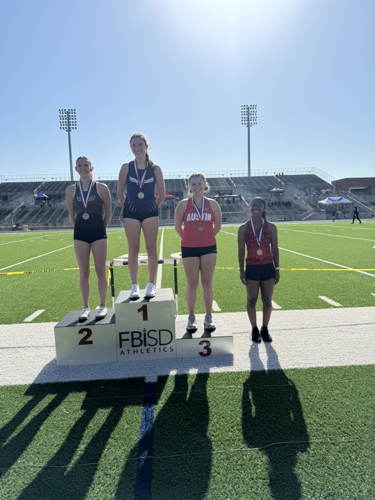 FB Austin Track & Field tweet media
