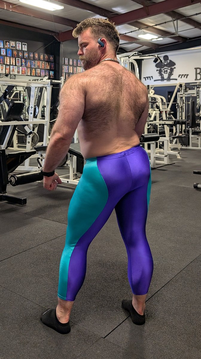 cut2medesigns's tweet photo. Add More Color to Your Life! @adamantinetiger_fit in his awesome color combo Contour Sides Tight in Milliskin Nylon Spandex. Deep Purple & Seafoam, Capri Length Inseam.
https://t.co/3eBIIFubOk
#cut2medesigns #milliskin #spandexgear #contoursides #customspandex #tights https://t.co/2CKUlCpdkn