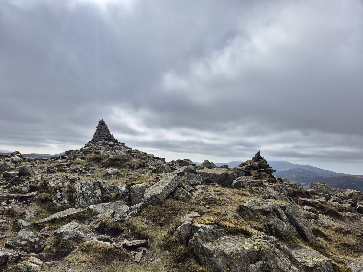 Carrock Fell 119/214 ⛰️✅️

'A walk in nature walks the soul back home' 💓

Much needed fresh air, peace and quiet