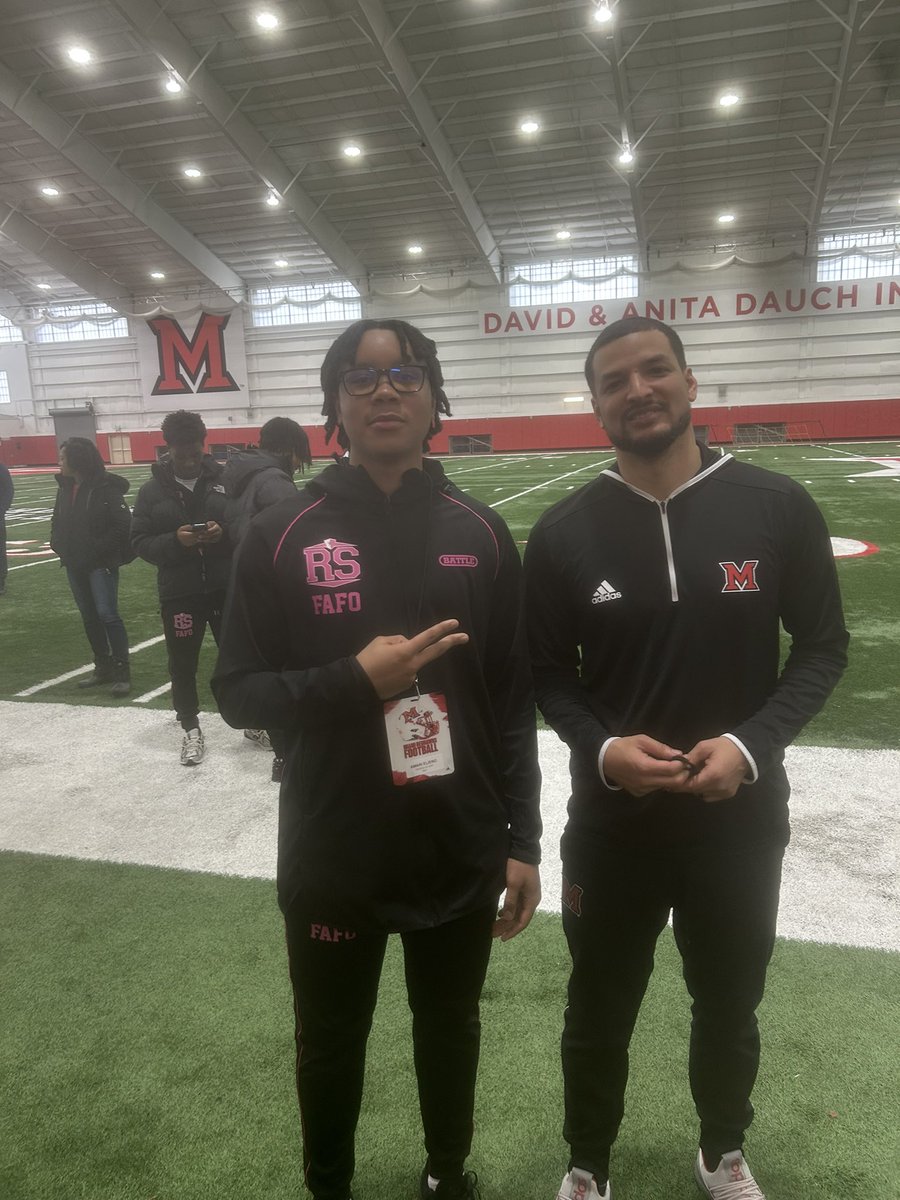 Amari_Eliano's tweet photo. After a great conversation with @Martin_Miami_HC and @DBCoachWhite I am blessed to have received my first Division 1 offer 🙌!!!
@ReggieWynns @RisingStars6 @coachdempsey3 @ToledoCCHS_FB @Coach_MikeRob @SWiltfong_ @JaredLuginbill @AllenTrieu @adamgorney @SkysTheLimitWR https://t.co/rxXGcAdtDY
