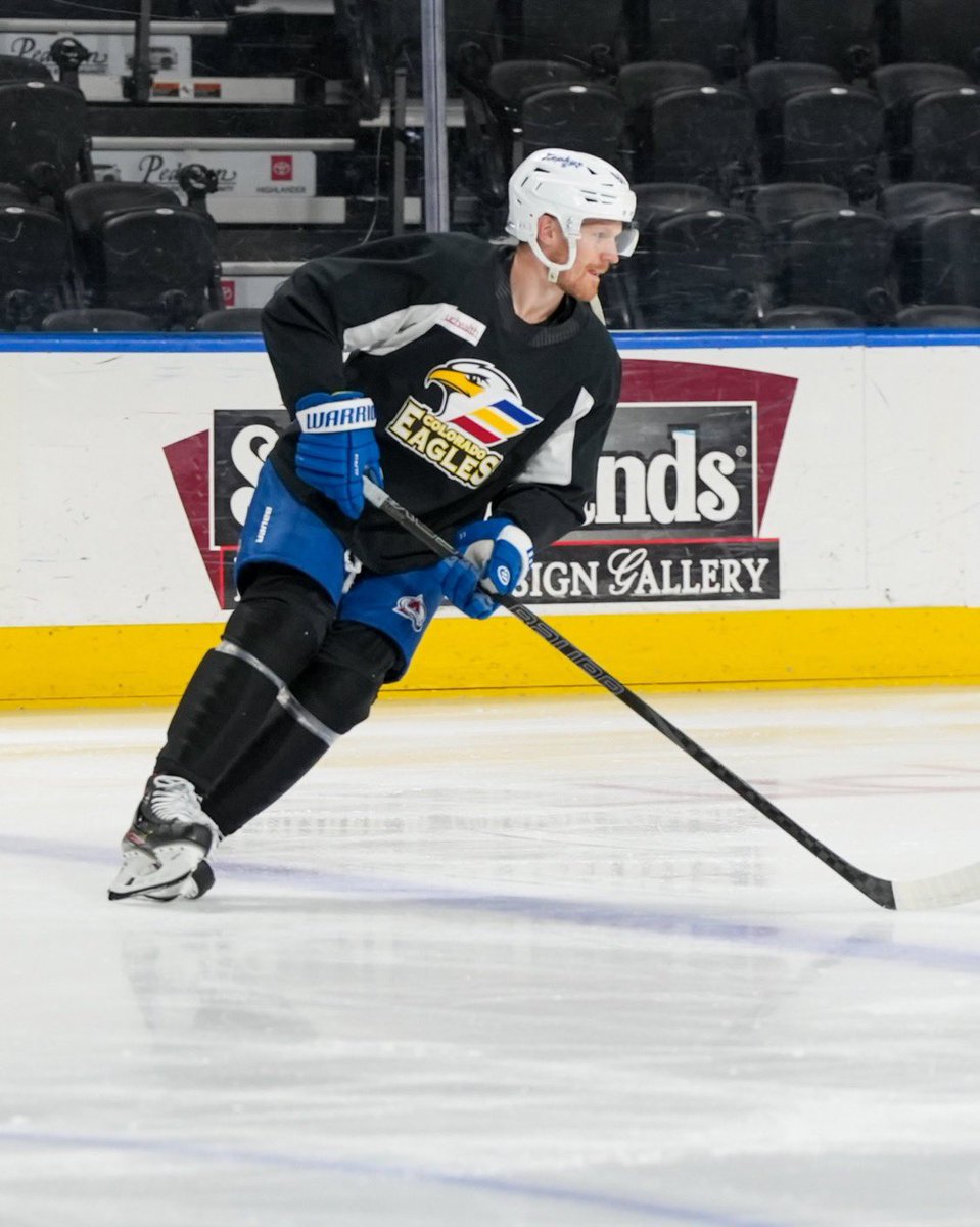 Adrian Hernandez tweet media