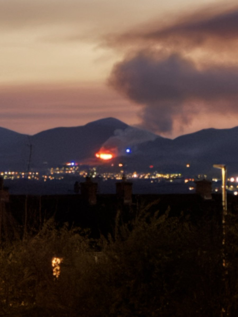 Kirsty Innes (@kirstyinnespr) on Twitter photo Looks like another wild fire on The Pentlands. So sad to see these happening across Scotland, wreaking havoc on our precious flora and fauna, and putting pressure on <a href="/fire_scot/">Scottish Fire and Rescue Service</a>. Looks like another wild fire on The Pentlands. So sad to see these happening across Scotland, wreaking havoc on our precious flora and fauna, and putting pressure on <a href="/fire_scot/">Scottish Fire and Rescue Service</a>.