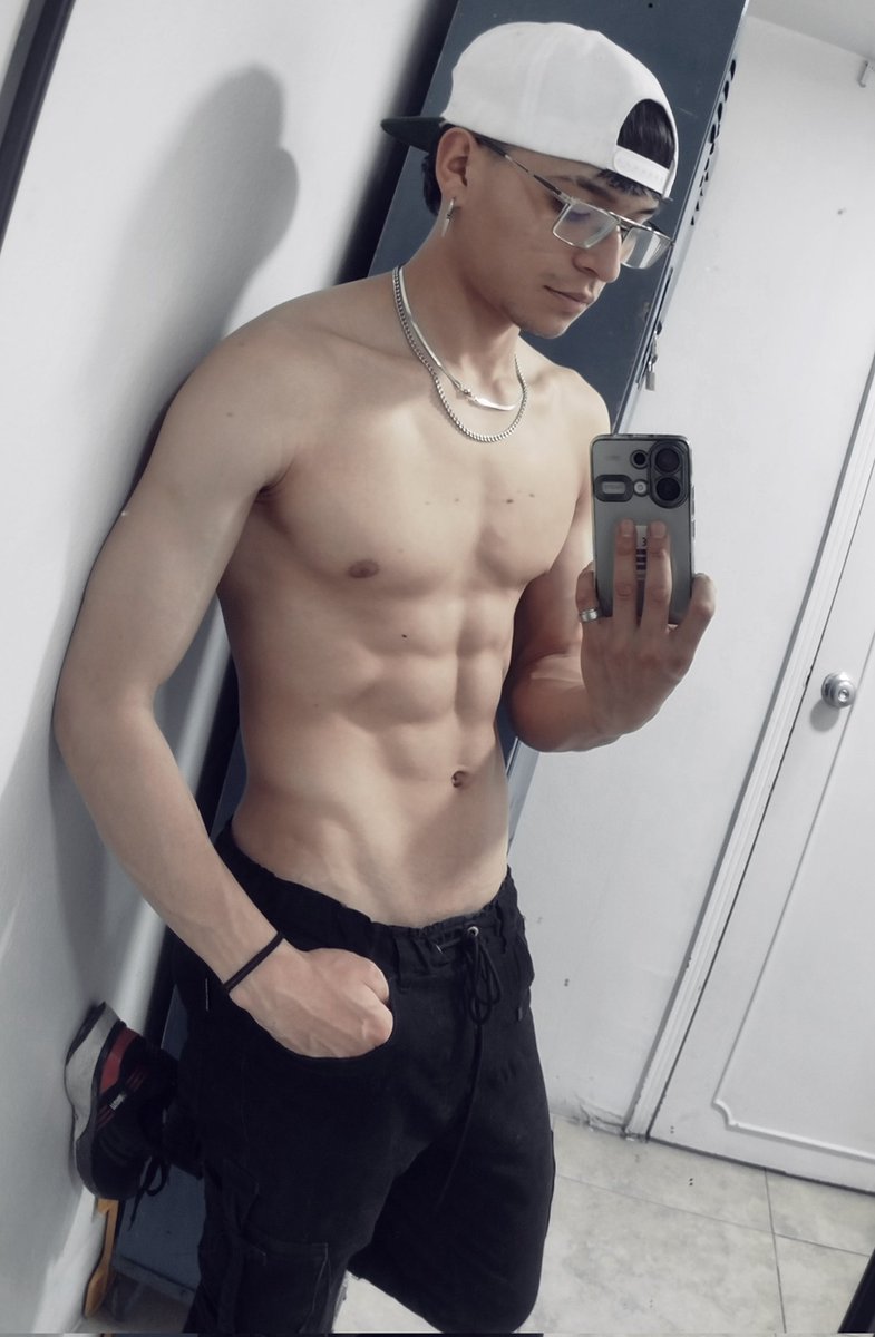 Llevaba tiempito sin compartir nada, es hora de alegrar la vista 🤭✨

Un beso les mando a todo el mundo q le guste el sexo, 🥵el amor 🥰y la pasión ❤️‍🔥 
Desde la casa <a href="/CabinasParejas/">Cabinas Glory Hole VIP chapinero CALLE 65A</a> <a href="/ParejaGloryHole/">Cabinas Privadas Glory Hole Parejas Bogota</a>