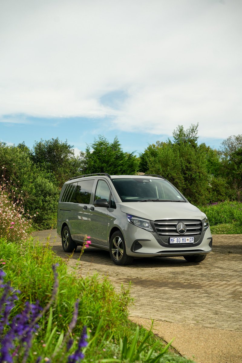 PapiMabele's tweet photo. I’m afraid the new Vito is a 10/10 and you actually don’t need the V300 😭😭🙈

#VitoSelect https://t.co/oKdCeUw1Mg