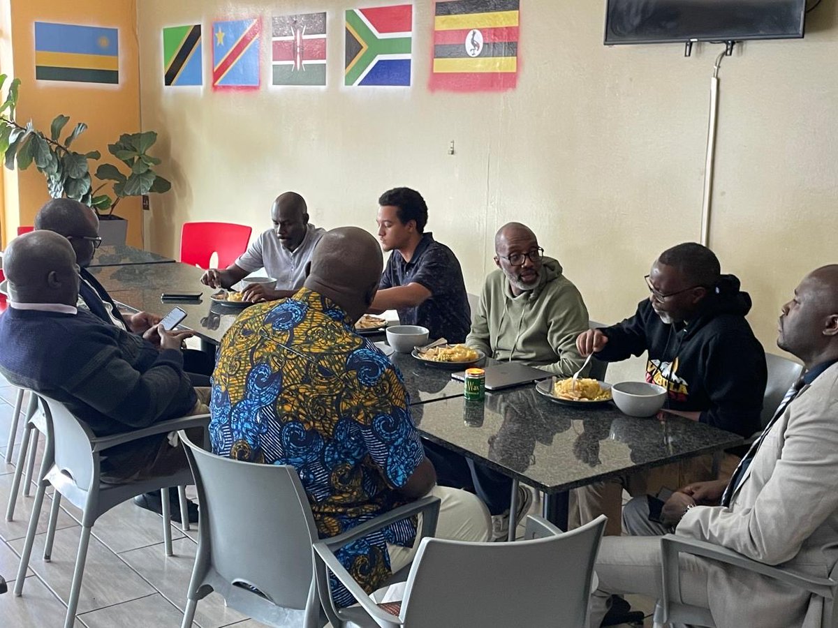 Amos Wekesa (@wekesa_amos) on Twitter photo Our high commissioner <a href="/AmoruPaul/">Amb. Paul Amoru</a> and the team took me for lunch after the discussion to a Ugandan restaurant and ate some Etooke here in Pretoria( South Africa)
Was really treated well by the high commission team Our high commissioner <a href="/AmoruPaul/">Amb. Paul Amoru</a> and the team took me for lunch after the discussion to a Ugandan restaurant and ate some Etooke here in Pretoria( South Africa)
Was really treated well by the high commission team