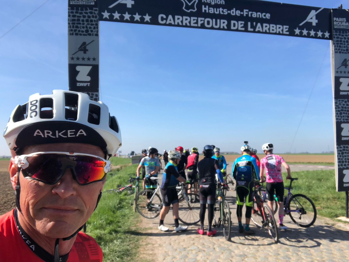 CLUB TEAM ARKEA tweet media