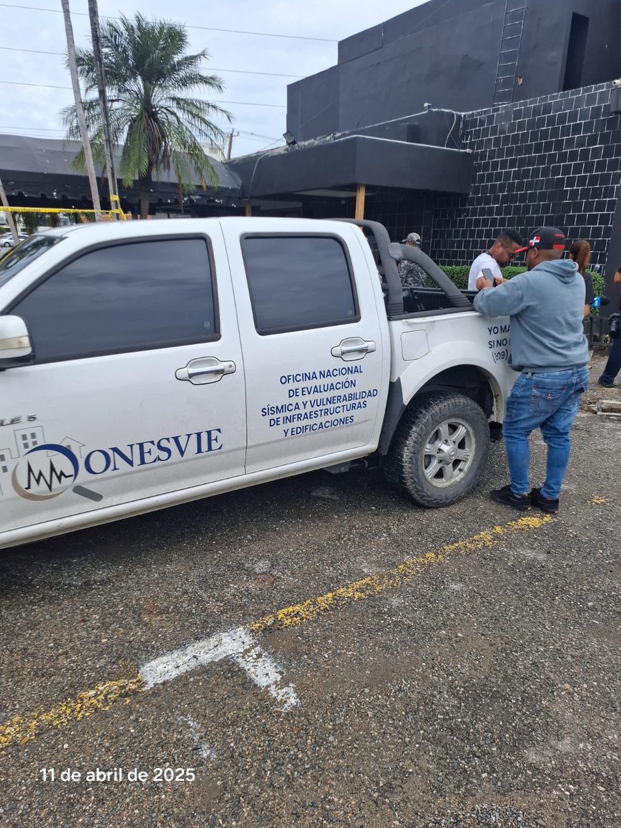 Porque el  Onesvie se encuentra en la Discoteca Jet Set de forma unilateral, si debe ser parte de la comisión de alto nivel que el gobierno va a crear?⁦<a href="/luisabinader/">Luis Abinader</a>⁩ ⁦<a href="/YeniBerenice/">Yeni Berenice</a>⁩ ⁦<a href="/CodiaCentral/">CODIA</a>⁩⁦<a href="/DiarioLibre/">Diario Libre</a>⁩