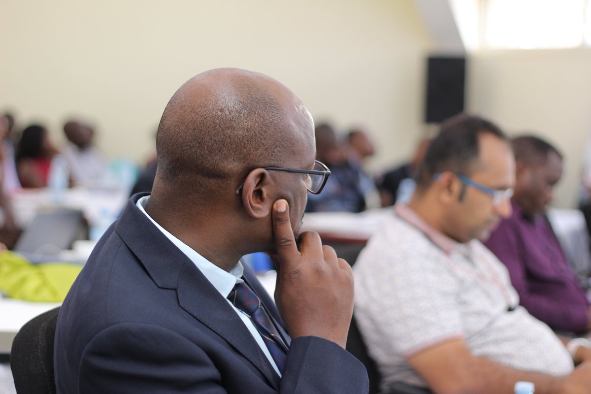ContactusPulse's tweet photo. One size doesn’t fit all.
Me Christopher called for lending products that reflect the real lives of Ugandans—from salaried workers to self-employed hustlers and emphasized the need for precise housing data—so banks can meet people where they are and drive true affordability. https://t.co/bi7TdSDlFH