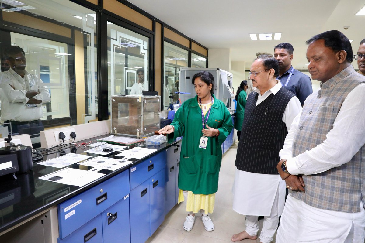 Chaired a meeting at the Institute of Petrochemicals Engineering and Technology, Bhubaneswar, today, where we examined the progress of the CIPET Centres.

I also visited the CIPET IPT and CIPET LARPM facilities, witnessing firsthand the advancements in training and research that