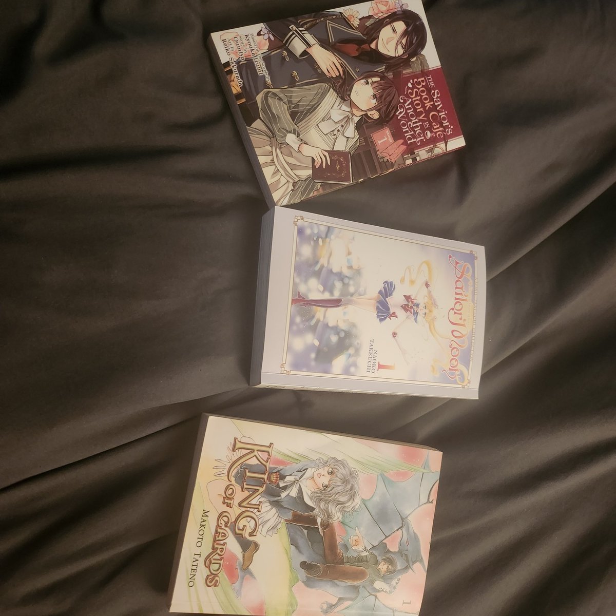 Lib Athenaeum 📚 tweet media