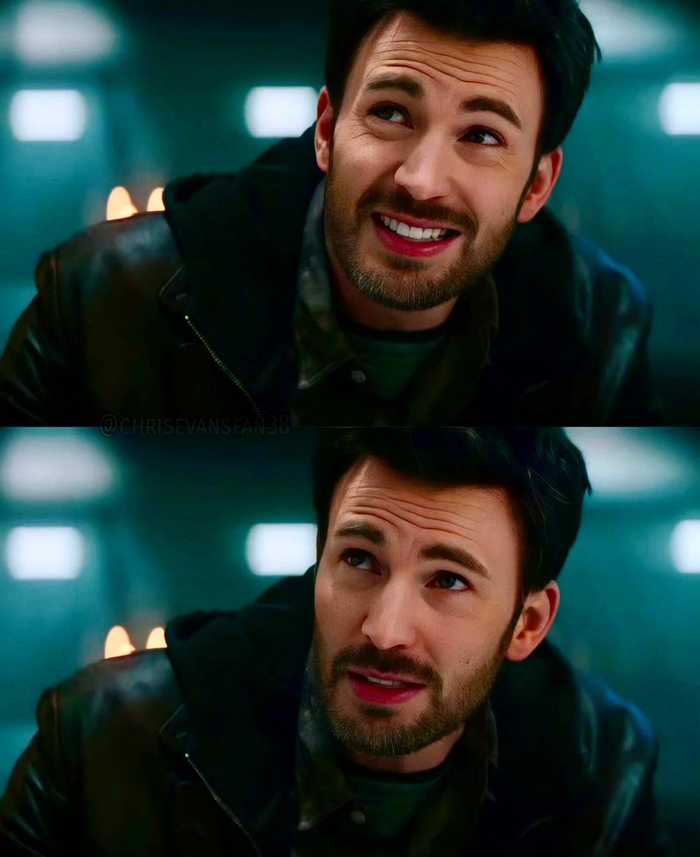 Chris Evans Photos tweet media