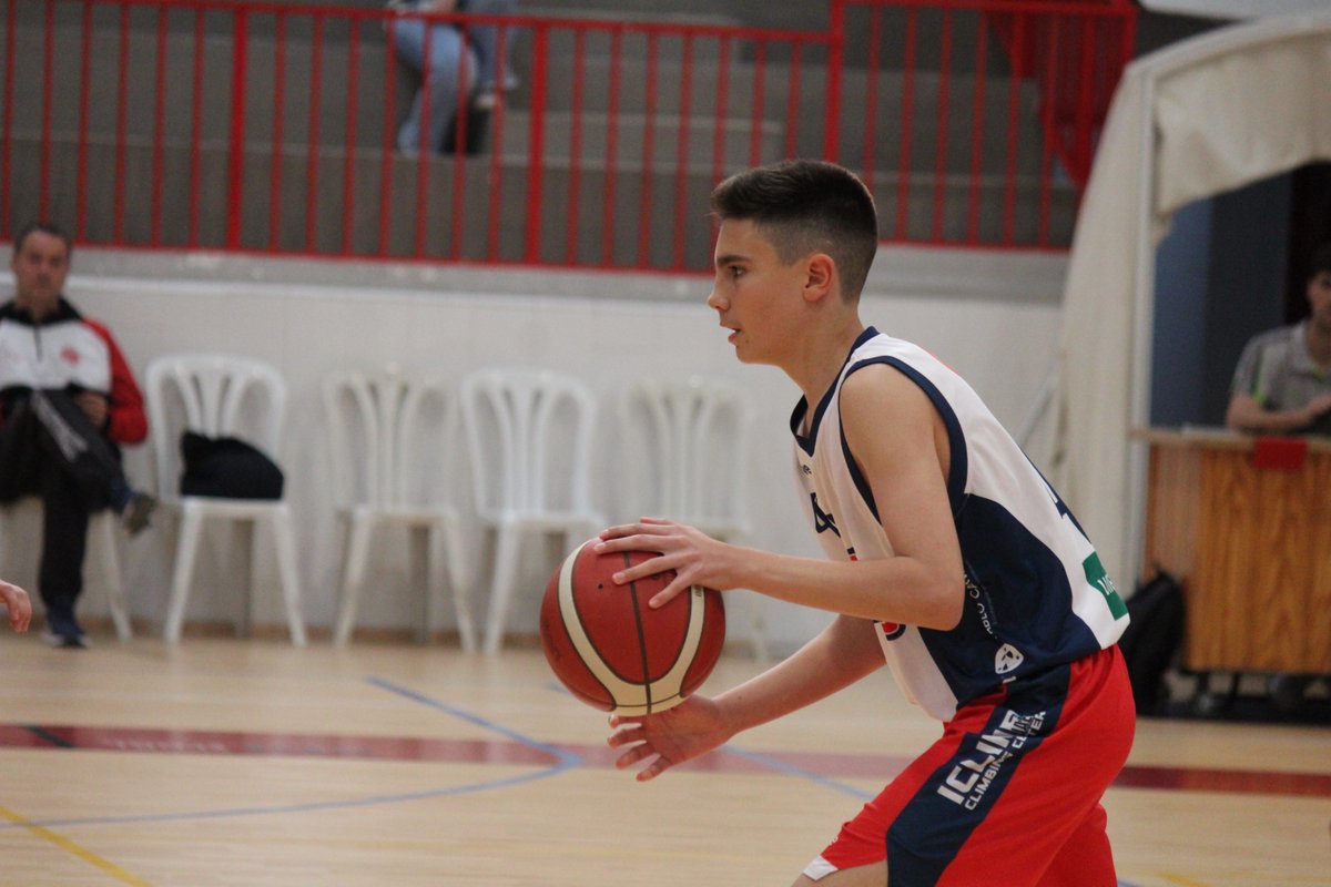 FABJaen's tweet photo. J2 de la 🏆 #FaseFinalIMJaén2025

📆1️⃣1️⃣ de abril⛹️‍♂️
⏳2º Periodo
🏀Pavimentaciones Morales @jaen_cbcantera 3⃣5⃣🆚2⃣3⃣The Cultural English Centre @CABLinares
  
🏟️ Pabellón Municipal
📍@aytoandujar

#BaloncestoAndalucía
#SomosElSur https://t.co/7dyPaswNOy