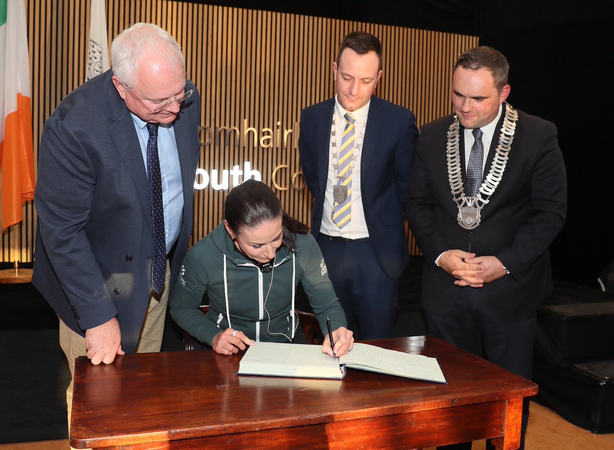 Louth County Council tweet media