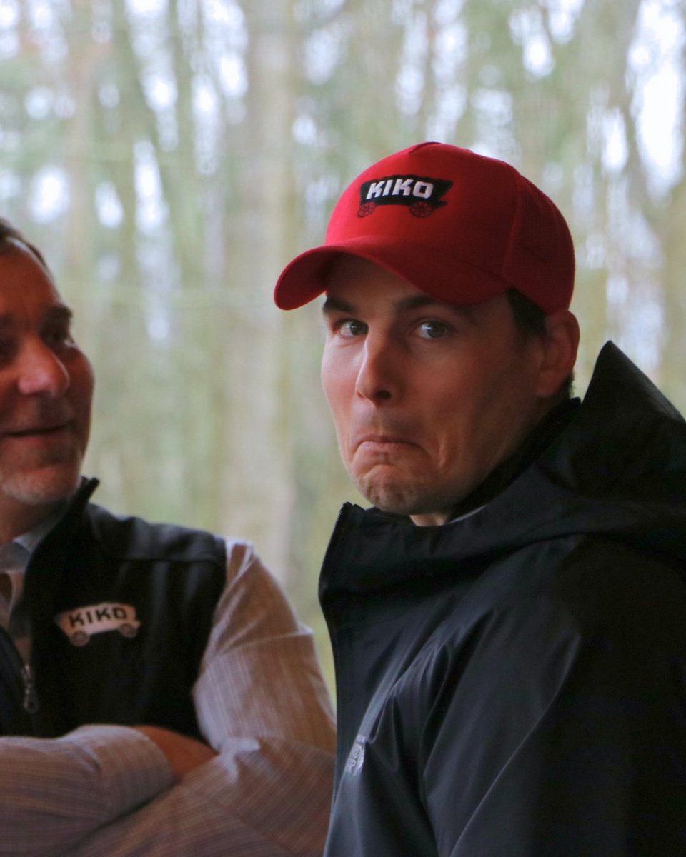 KIKO_1945's tweet photo. When it comes to life's big transitions, relationships matter. Honored to help with this beautiful property today! (Jake's still working on his photo face ๐) #AuctionsWork https://t.co/Gc71PHmG2x