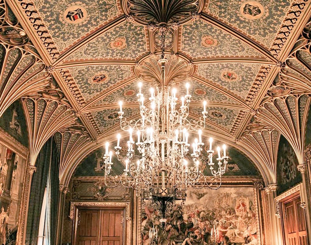 Pugin_awn's tweet photo. Detail of the #Gothic #DrawingRoom, #EastnorCastle, #Ledbury, #Herefordshire. #AWNPugin. @EastnorCastle
#pugin #augustuspugin #gothicrevival #gothicrevivalarchitecture #gothicrevivaldecoration #architecturelovers #victorianengland #gothicrevivalart #puginroom #interiordecoration https://t.co/Kbrx5yAwe9