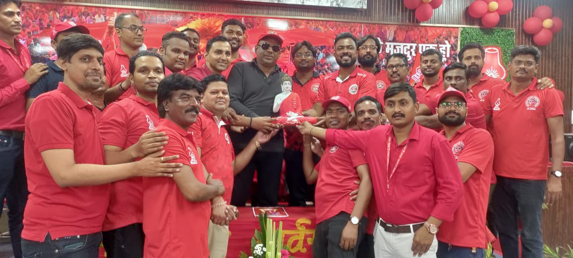venupnair_nrmu's tweet photo. TGCM &amp; Opening ceremony of WB branch held today in new union office Wadi Bunder at 17 hrs. It was grant success. …..🙏🏻🚩🚩🚩🚩 https://t.co/8yKsl9ftae