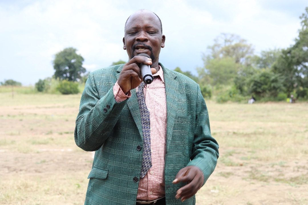 WOLREC1's tweet image. Utale One Police Officer-in-Charge Griffin Gondwe encouraged community members to become champions of change.
#SASATogether #EndViolence #EndIPV #PamodziKuthetsaNkhanza