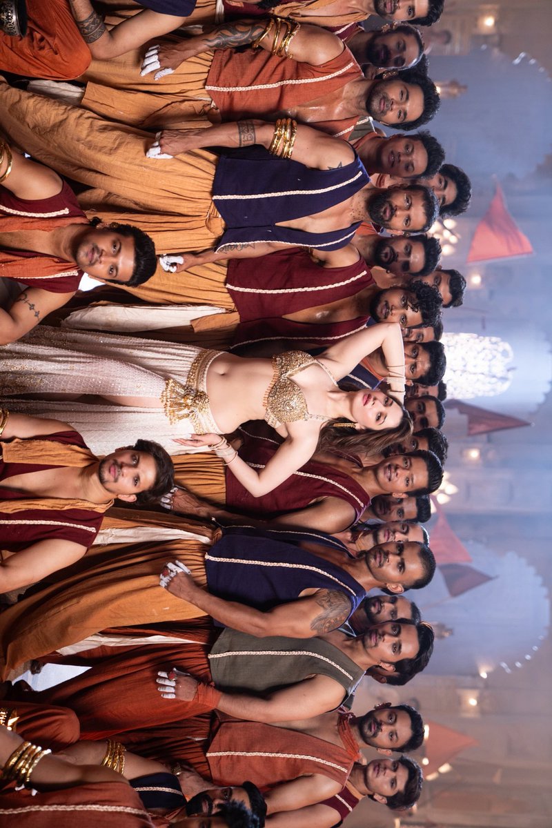 TeamTamannaah's tweet photo. HD Frames Of Sensational Nasha 🤍🧿

.@tamannaahspeaks 🔥

Enjoy The Vibes &amp; Movements!
#Raid2 In Theatres From May 1st!

Big Promotion Tool For A Film To Get Attention!🎥 
#TamannaahBhatia | #Tamannaah https://t.co/WKh5pfPzwG