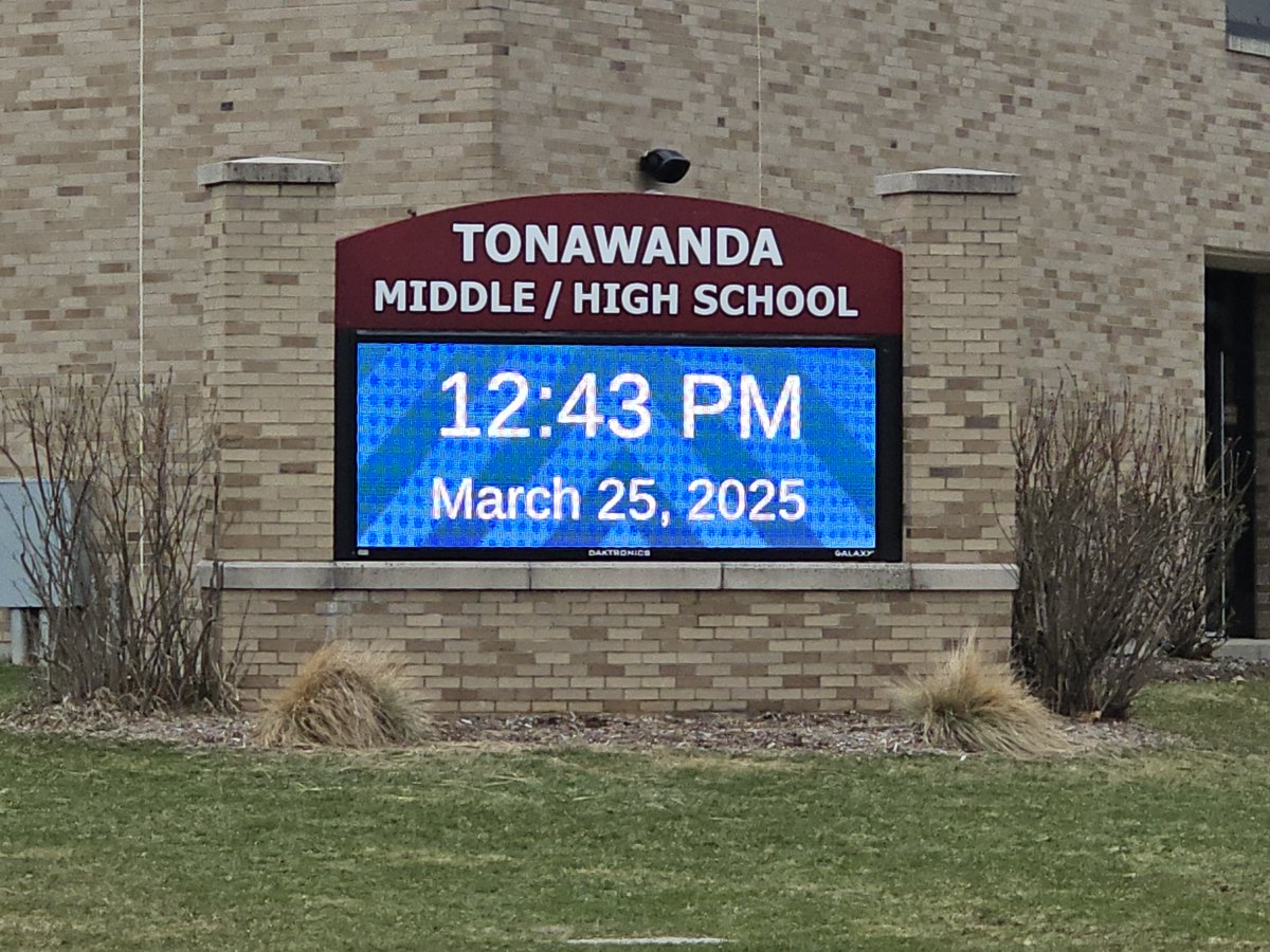 Thank you to <a href="/TonawandaCSD/">Tonawanda City Schools</a> for partnering with us on this project! Your Daktronics message display looks awesome! 
<a href="/TonawandaCSD/">Tonawanda City Schools</a> 
<a href="/Daktronics/">Daktronics</a>