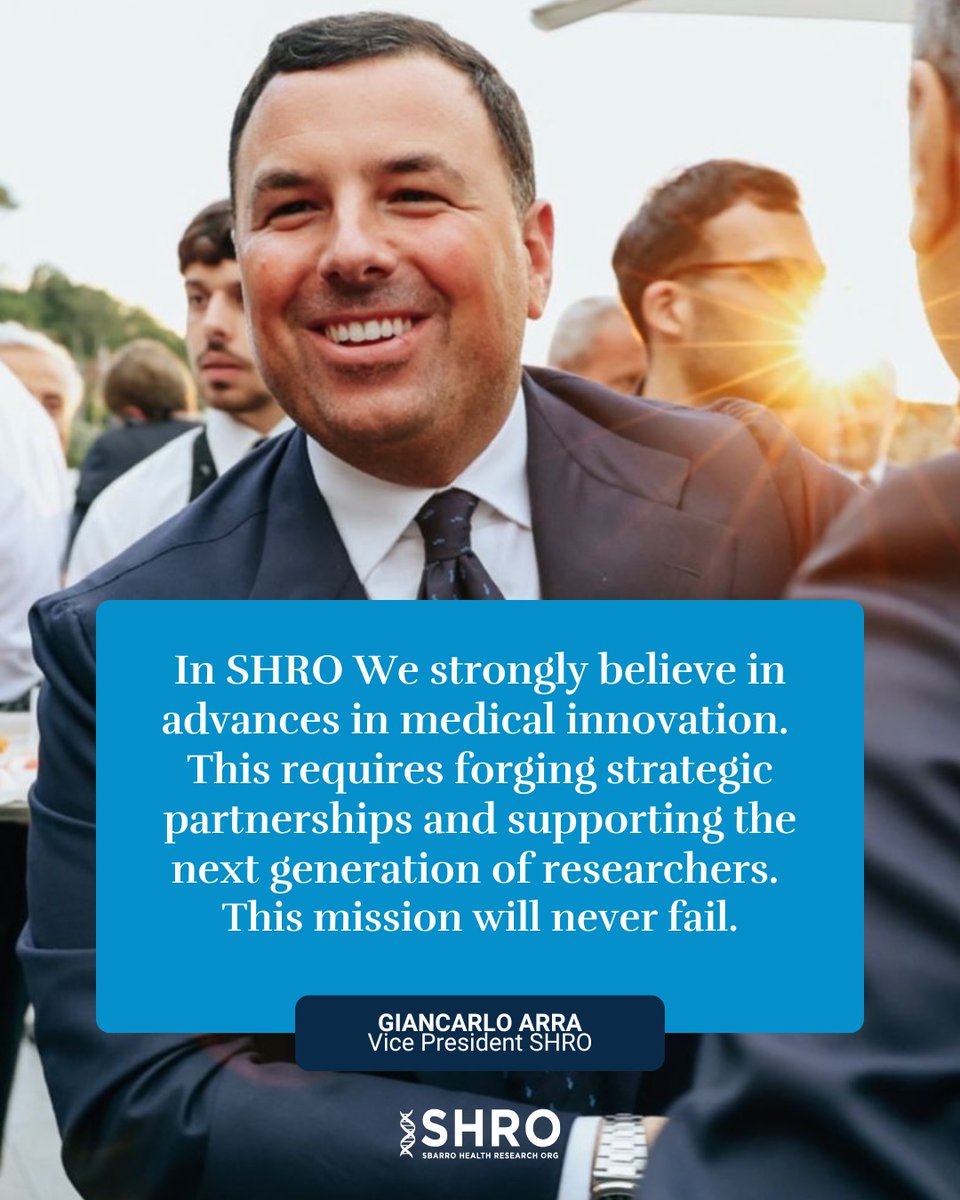 Vice President <a href="/GiancarloArra/">Giancarlo Arra</a> ring the bell and support us in our bright future. Every day workin' on another strategy in order to give strenght to our researchers.
How proud we are about him 🌿