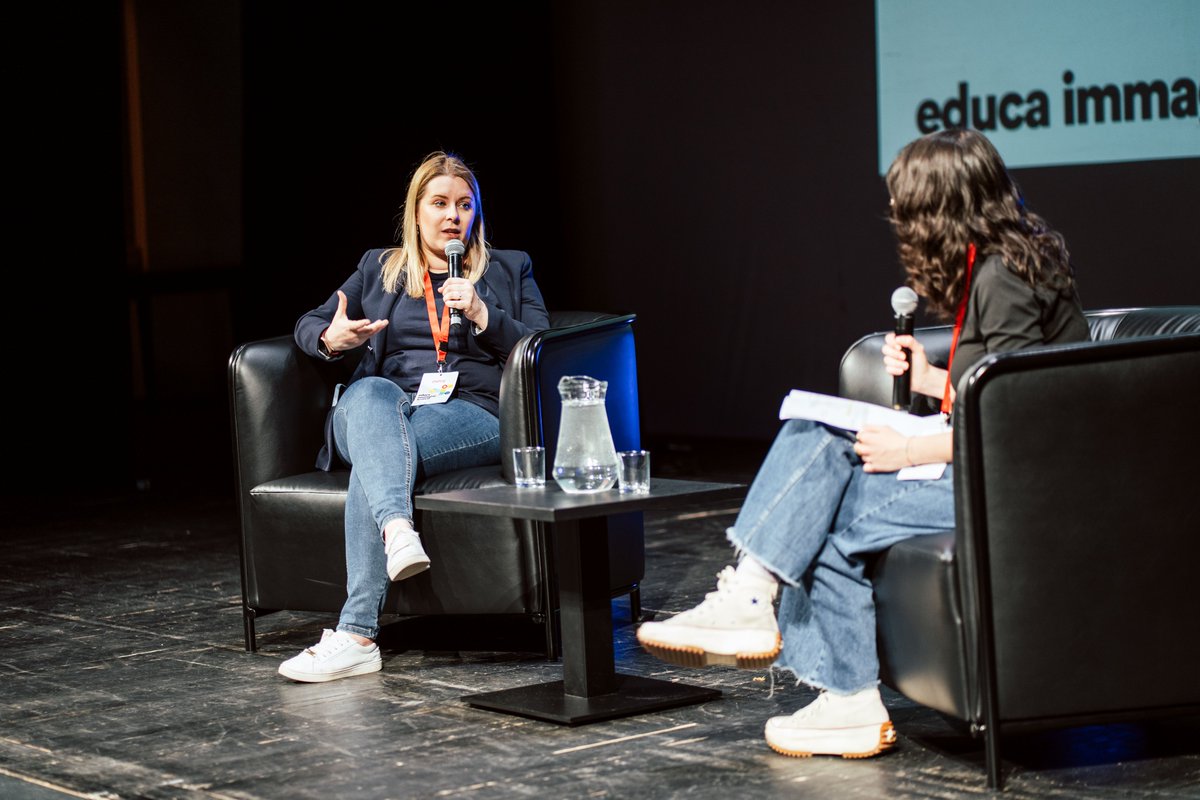 ProvinciaTrento's tweet photo. Rovereto torna ad accogliere Educa Immagine il Festival dell'educazione ai media. Oggi allo Zandonai l'apertura con Edel Beckman e la Guida galattica di autodifesa digitale. Stasera Pablo Trincia e domani Joan Thiele
Il programma dei prossimi giorni ⤵️
https://t.co/SKl63JiaQk https://t.co/UvOVp4u3hp