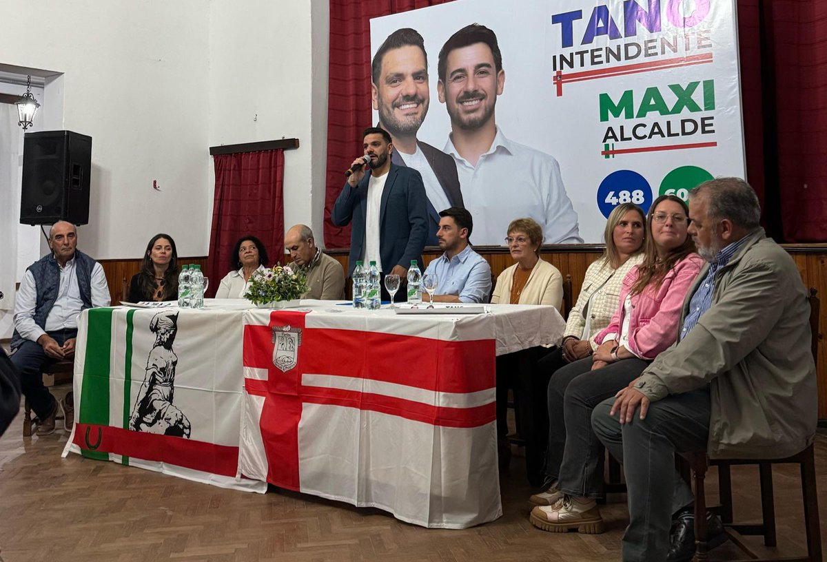 ftc_hd's tweet photo. Se realizo en Sarandí Grande el lanzamiento de la candidatura de Maximiliano Ripoll como Alcalde de esa ciudad.
El acto fue acompañado por el candidato a Intendente Cayetano Stopingi. https://t.co/ioWQyZthoo