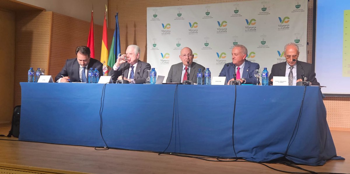Participamos en la Jornada de #Seguridad y #Defensa "La nueva era geopolítica" en el Centro Cívico El Molino <a href="/AytoVDLCanada/">Ayto. VDL Cañada</a>, un debate sobre el cambio geoestratégico y la nueva arquitectura de seguridad internacional #AEME #Adalede #IEEI <a href="/infovillanueva/">InfoVillanueva.com</a>