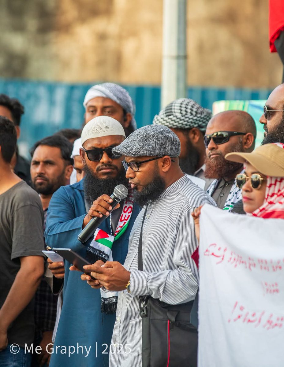 ilmugeGulhun's tweet photo. ޢިލްމުވެރިން މަދަނީ ޖަމްޢިއްޔާތަކާ ގުޅިގެން ބޭއްވި "ޣައްޒާއާ އެކު" ސައިކަލްބުރު
#withGaza rally https://t.co/ppoKzl4GZt