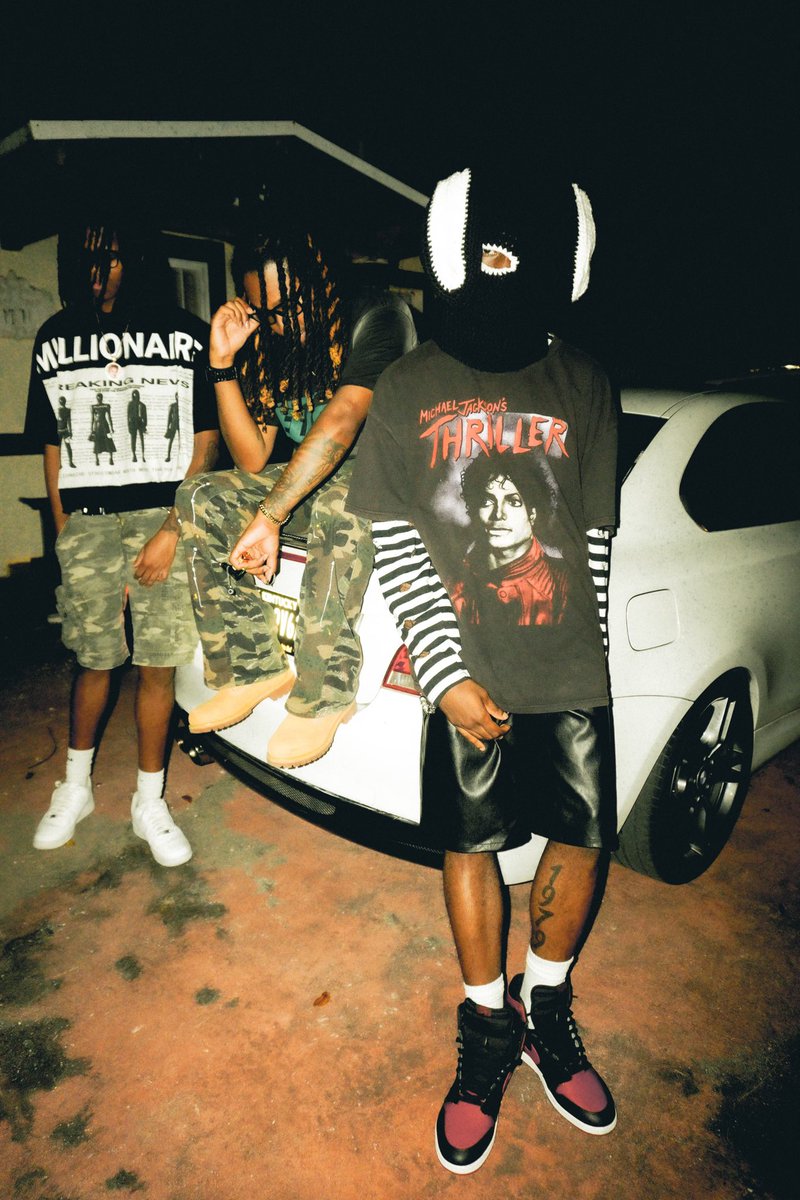 swankemon's tweet image. Custom b&amp;amp;w striped distressed sleeve tee